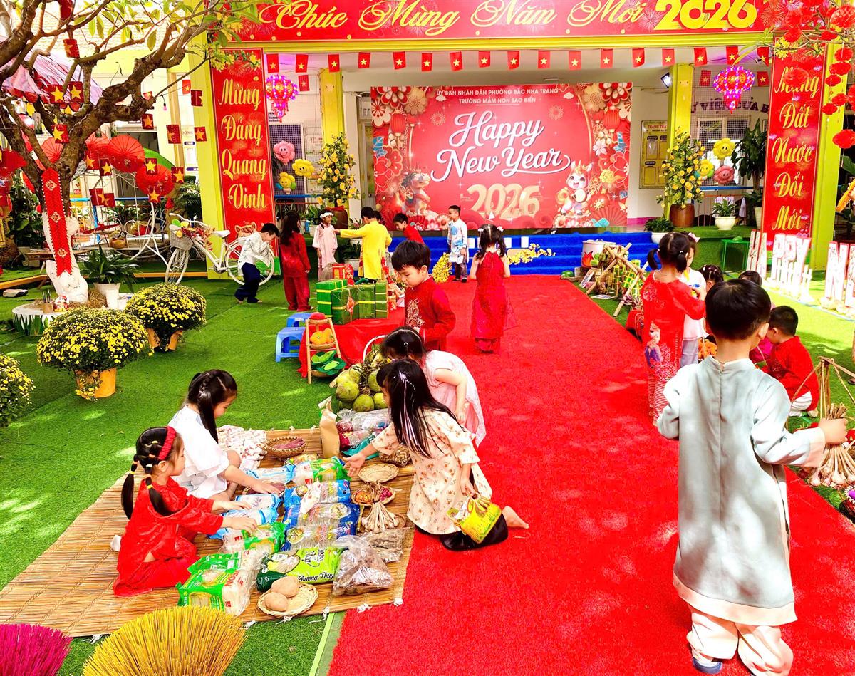 B&Eacute; TRẢI NGHIỆM: PHI&Ecirc;N CHỢ TẾT 